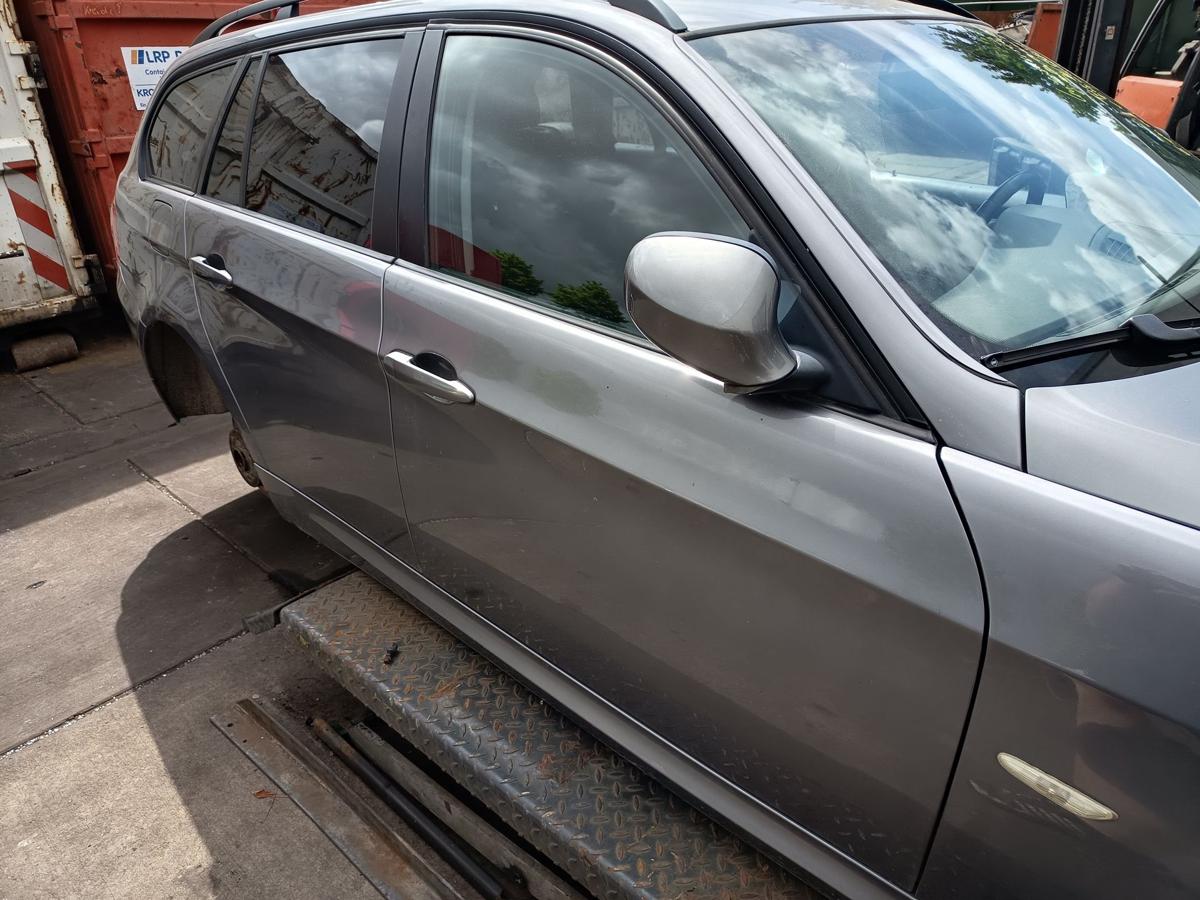 BMW 3er E91 original T&uuml;r Roht&uuml;r vorne rechts A52 Spacegrau Baujahr 2009