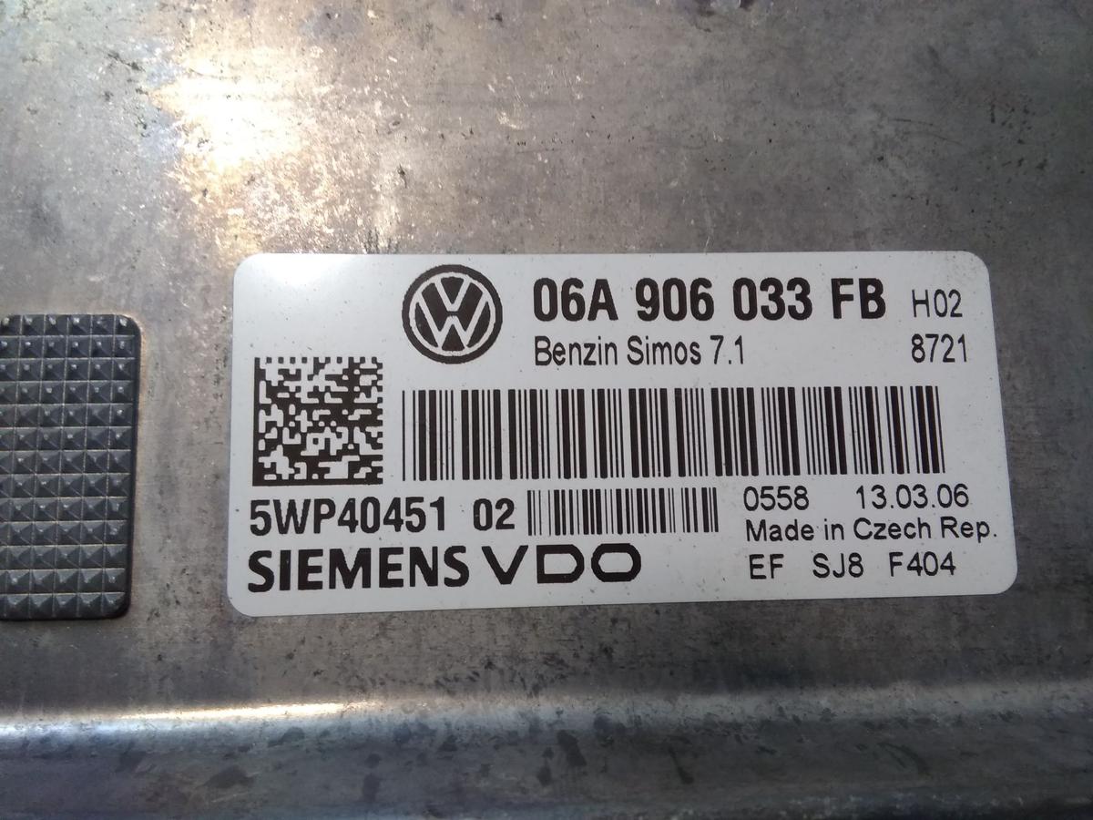 Skoda Octavia 2 1Z original Steuergerät Motor 06A906033FB 5WP40451 1.6 75KW BJ2006