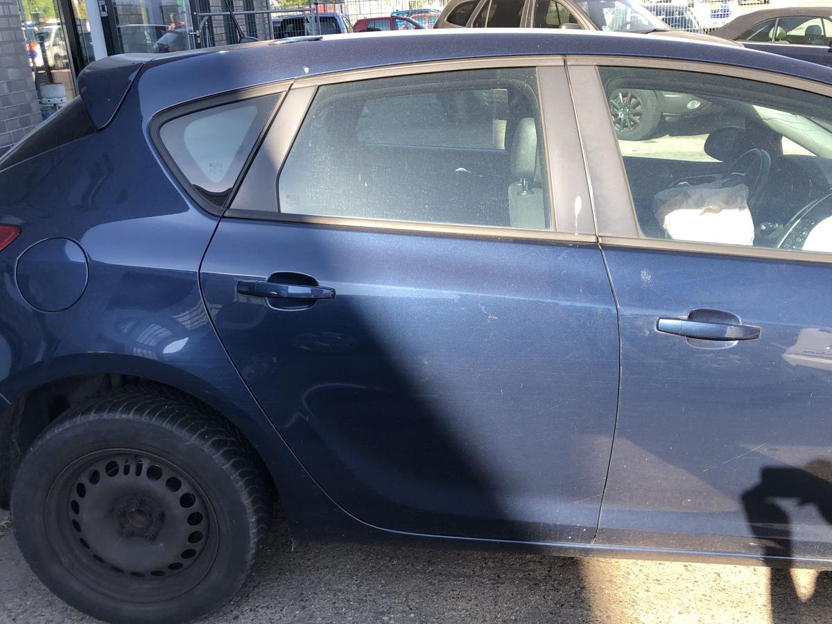 Opel Astra J Tür hinten rechts Fondtür im Rohbau Hecktür Z22A Waterworld Met