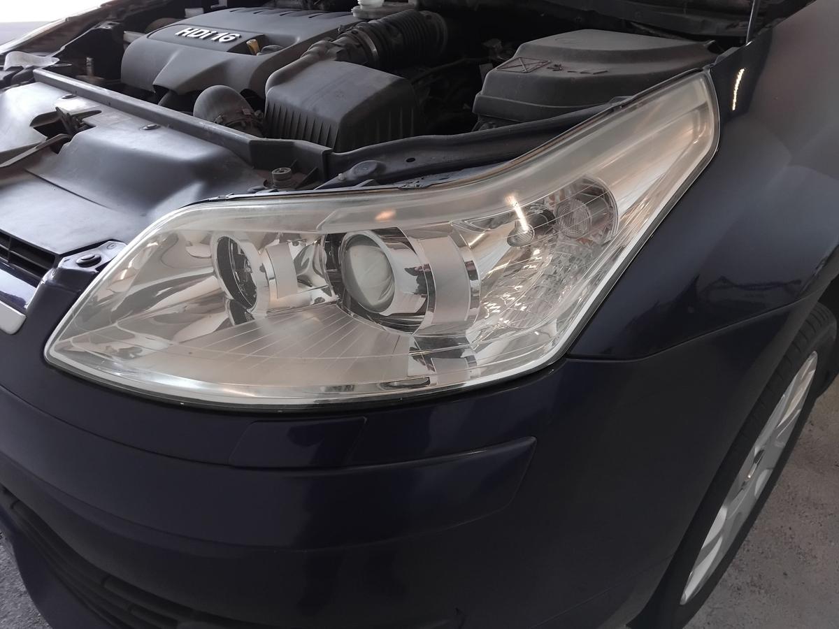 Citroen C4 original Xenon Scheinwerfer links Valeo 9680686880 BJ2007