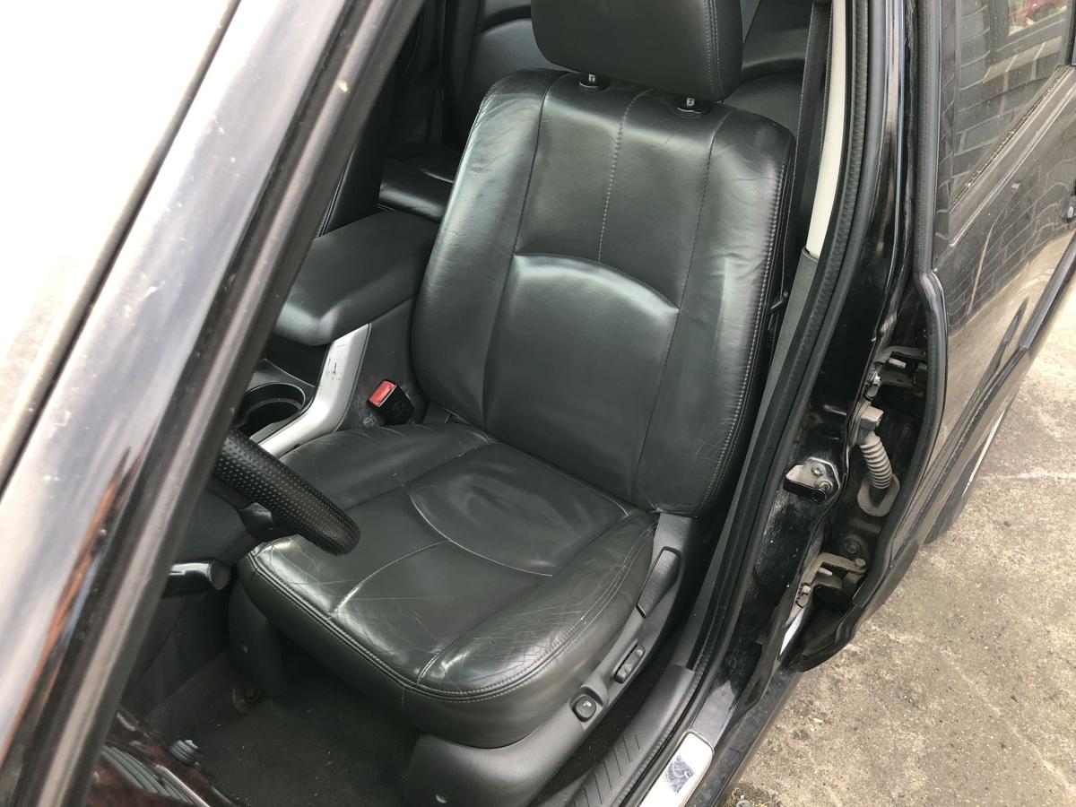 Mazda Tribute EP ab 2004 Ledersitz Sitz vorn links Leder Fahrersitz elektrisch