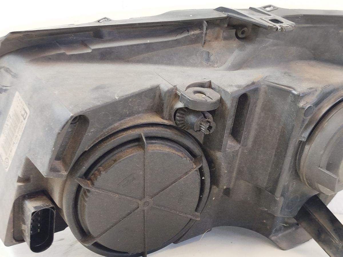 VW Polo 9N3 Scheinwerfer rechts Hauptscheinwerfer Halogen Valeo OEM