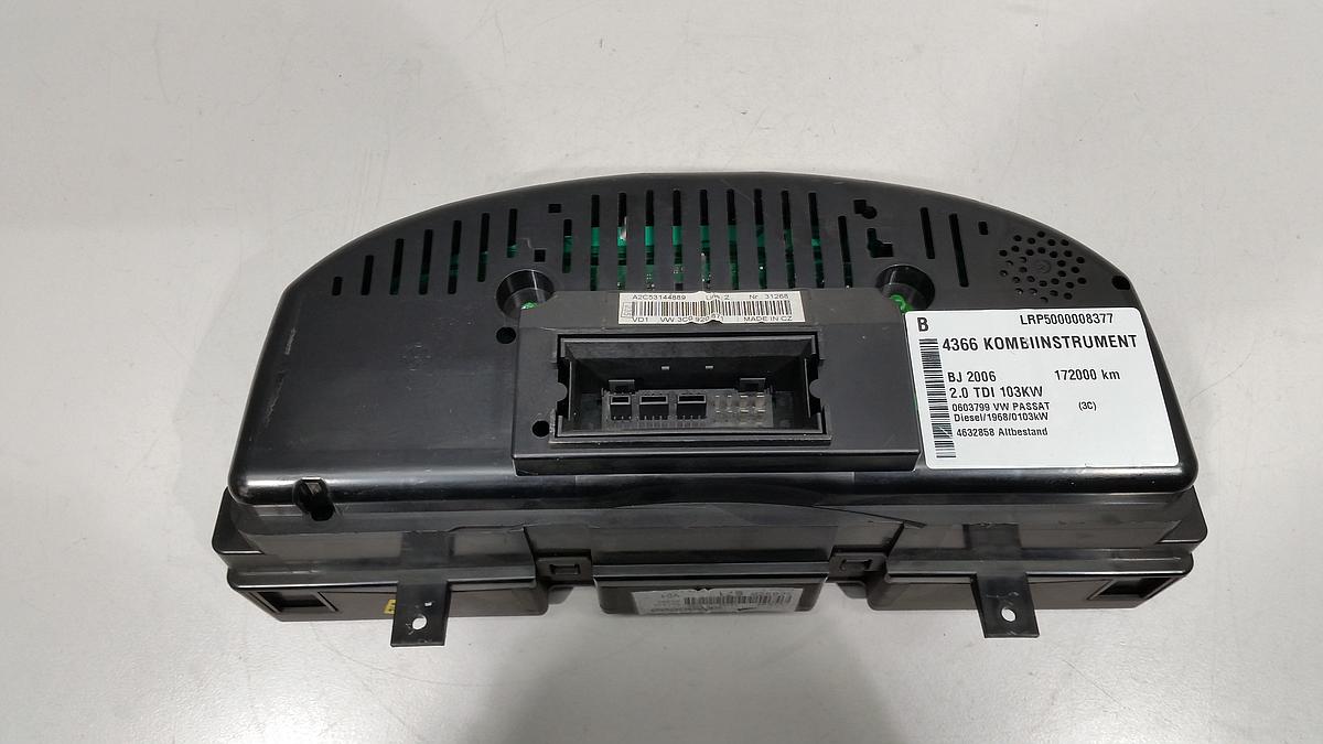 VW Passat 3C org Kombiinstrument Tacho 1968ccm TDI 103KW Bj 2006 3C0920871