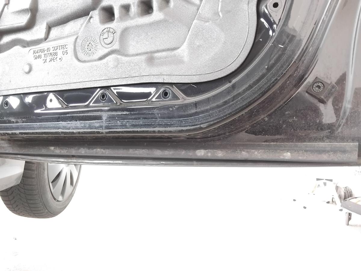 BMW 1er E87 T&uuml;r vorn rechts Beifahrert&uuml;r 668 SCHWARZ II 5-T&uuml;rer BJ2008