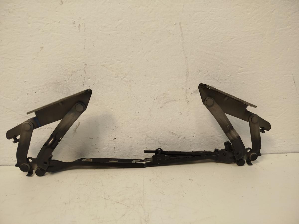 VW Golf V 5 1K Satz Haubenscharniere Scharnier Haube Frontklappe links rechts