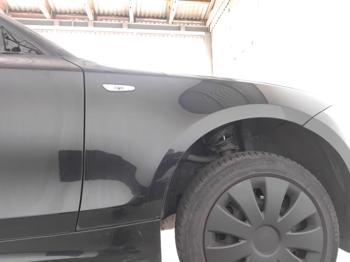 BMW 1er E81 E87 original Kotfl&uuml;gel vorn rechts 668 SCHWARZ II BJ2008