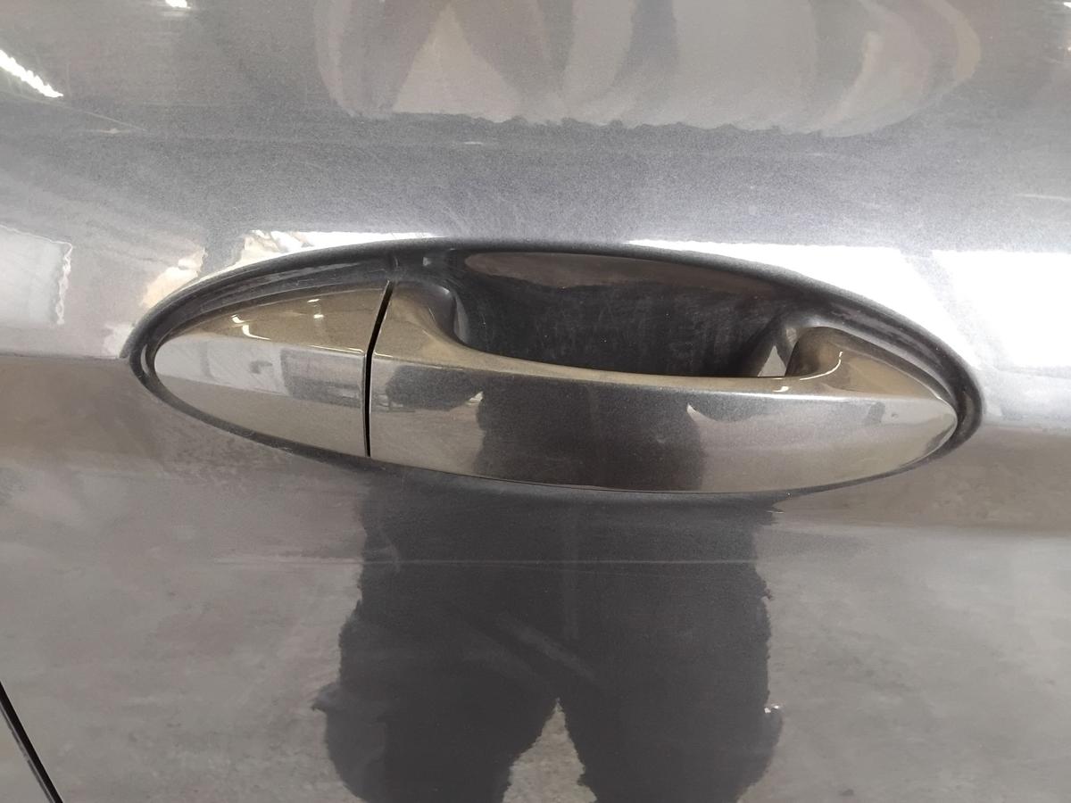 Ford Fiesta JA8 T&uuml;r vorn rechts Beifahrert&uuml;r 5-T&uuml;rer Royal-Grau Metallic BJ2009