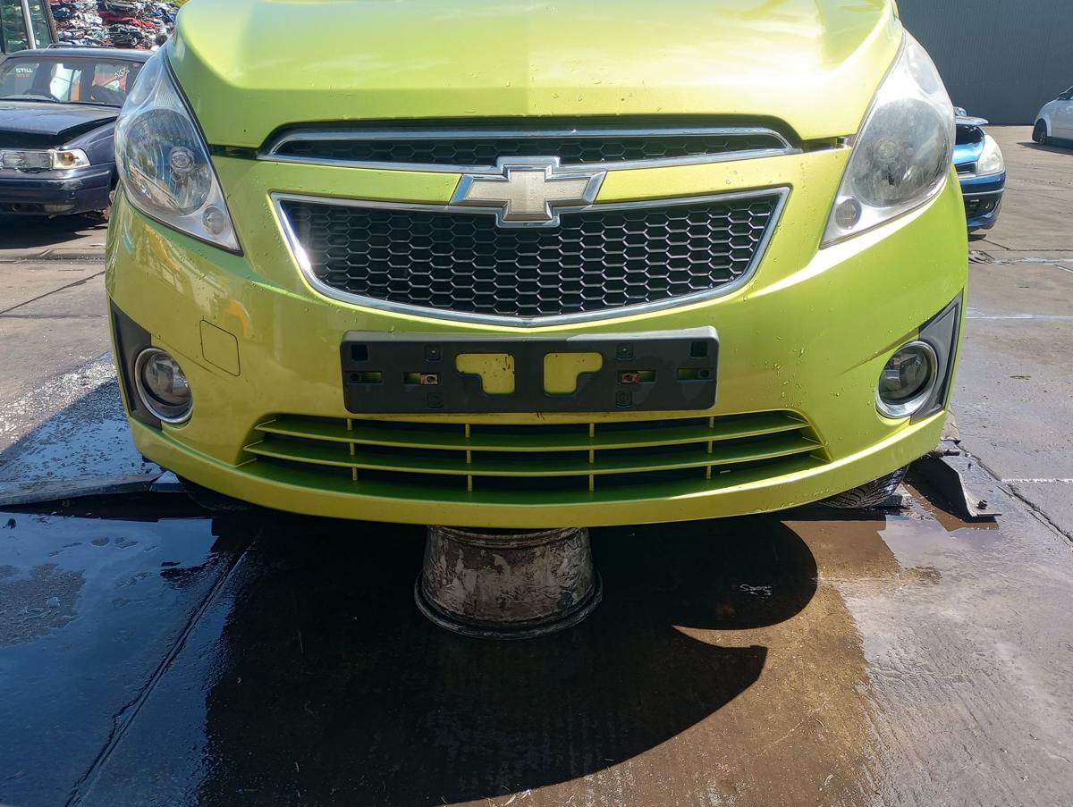 Chevrolet Spark M300 Bj 2010 orig Stoßfänger /Stoßstange vorn mit NSW GJT Green