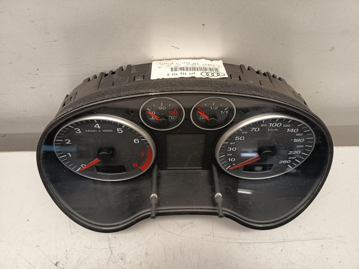 Audi A3 8P original Kombiinstrument Tacho 8P0920900M Bj 2005
