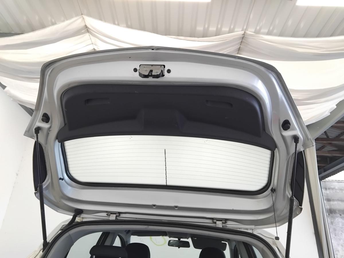 Opel Corsa D Heckklappe Starsilber III Z157 5-türig mit Heckscheibe BJ2006