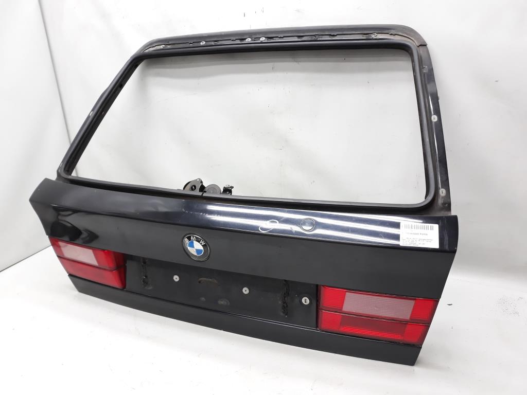 BMW E34 Touring Heckklappe ohne Heckscheibe cosmosschwarzmetallic BJ1996