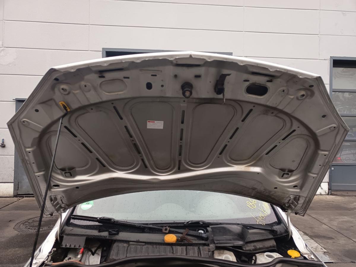 Opel Corsa C 3-TRG Bj 2005 orig Motorhaube Deckel vorn Z157 Starsilber Facelift