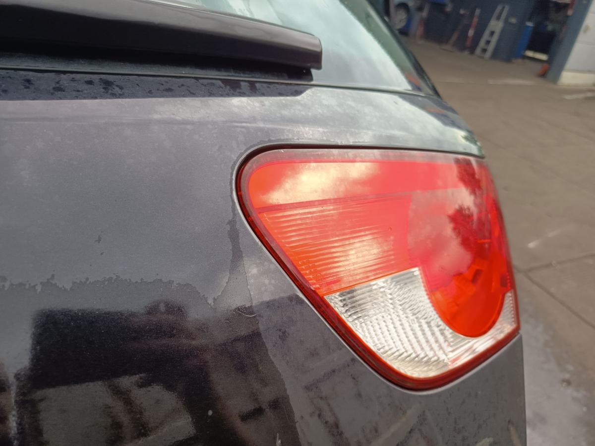 Seat Altea XL original R&uuml;ckleuchte rechts innen Heckschlusslicht Bj 2009
