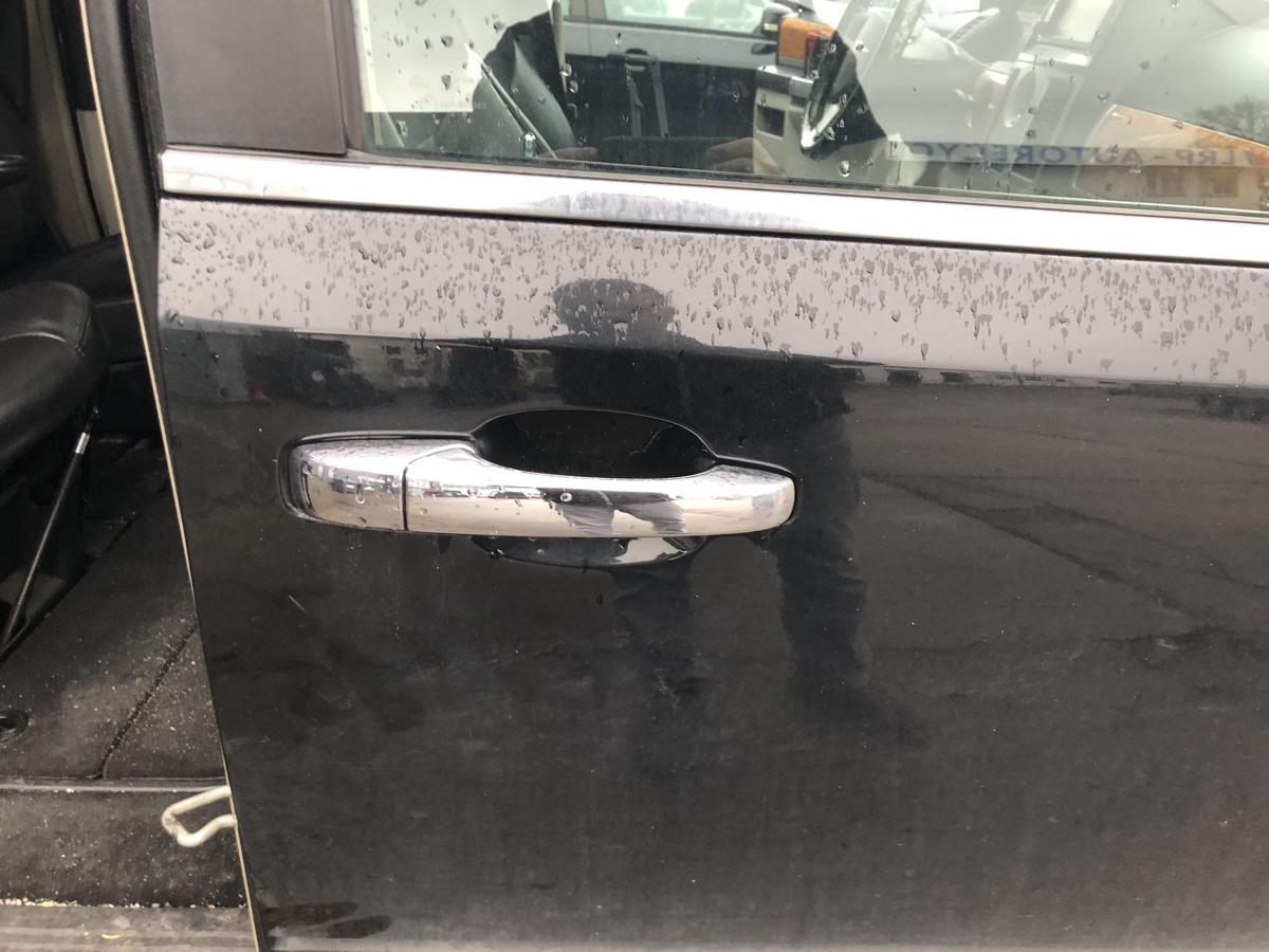 Chrysler Grand Voyager RT Tür vorn rechts Beifahrertür im Rohbau QXR schwarz