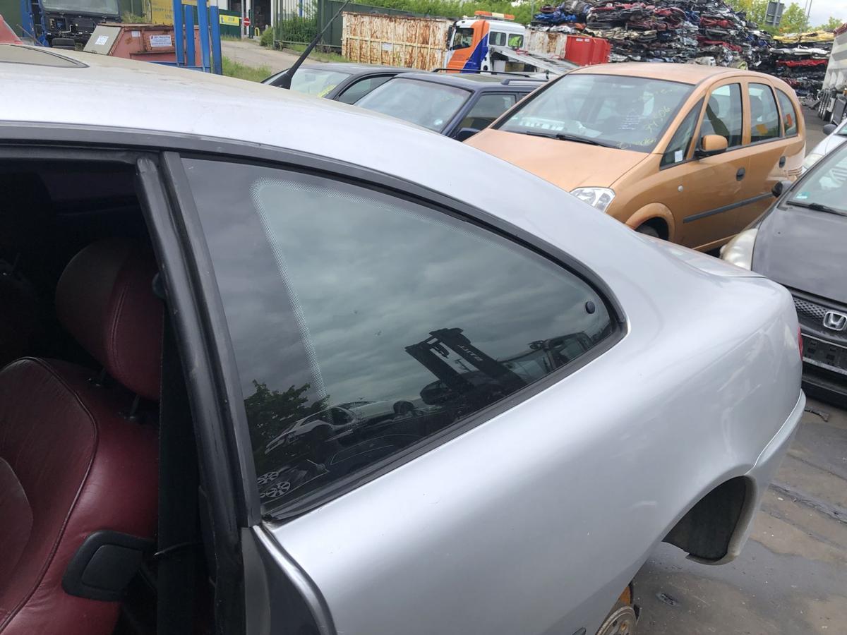 Peugeot 406 Coupe original Seitenscheibe links Ausstellfenster Bj 2002