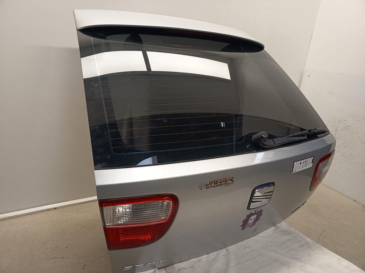Seat Leon 1M orig Heckklappe mit Scheibe Deckel hinten LS7N Arktis grau Bj 2001