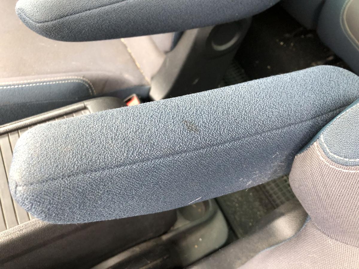 Citroen Berlingo B9 Multispace Sitz vorn links Stoff ohne Heizung Fahrersitz