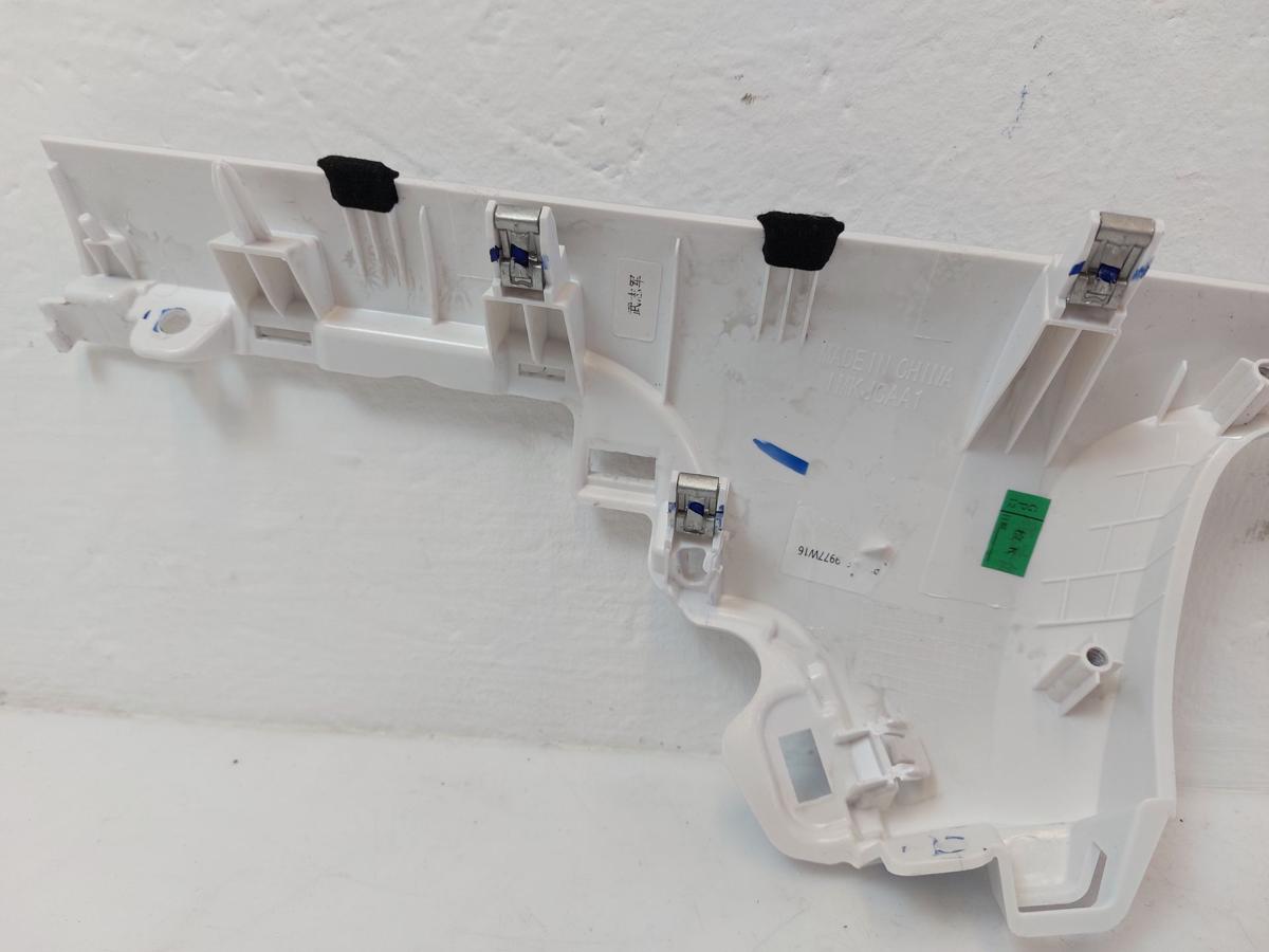 Smart #1 HX11 Pulse Zierleiste links Armaturenbrett unter dem Display Fahrer OEM