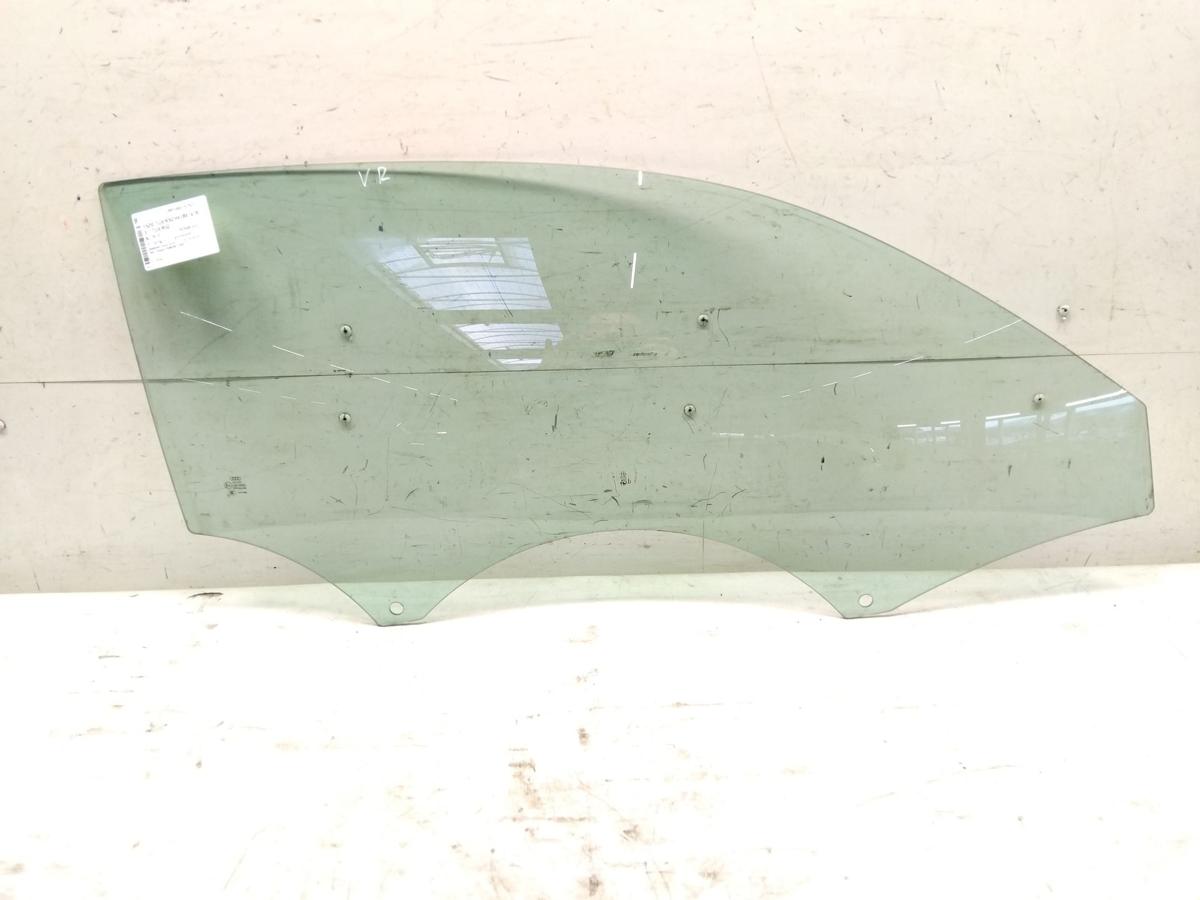 Audi A1 8X original T&uuml;rscheibe vorn rechts gr&uuml;ncolor 3-t&uuml;rig BJ2010