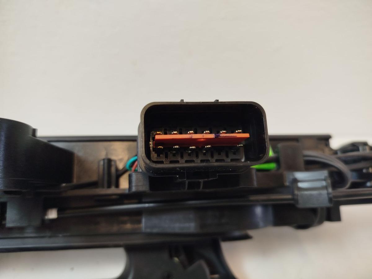 NIO EL6 Elektro SUV T&uuml;rgriff hinten links Au&szlig;engriff elektrisch schwarz