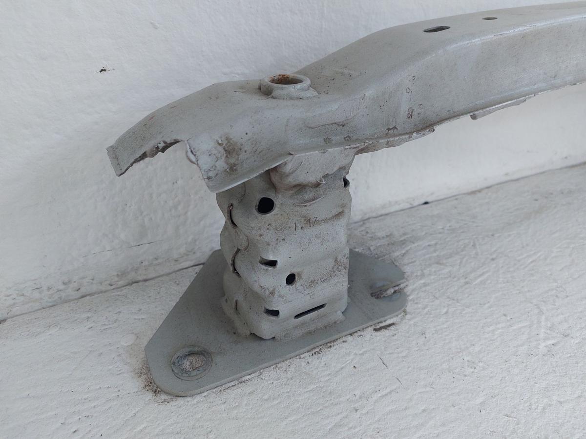 Citroen C3 III SX ab17 Tr&auml;ger Sto&szlig;f&auml;nger hinten Pralltr&auml;ger Pralld&auml;mpfer Heck