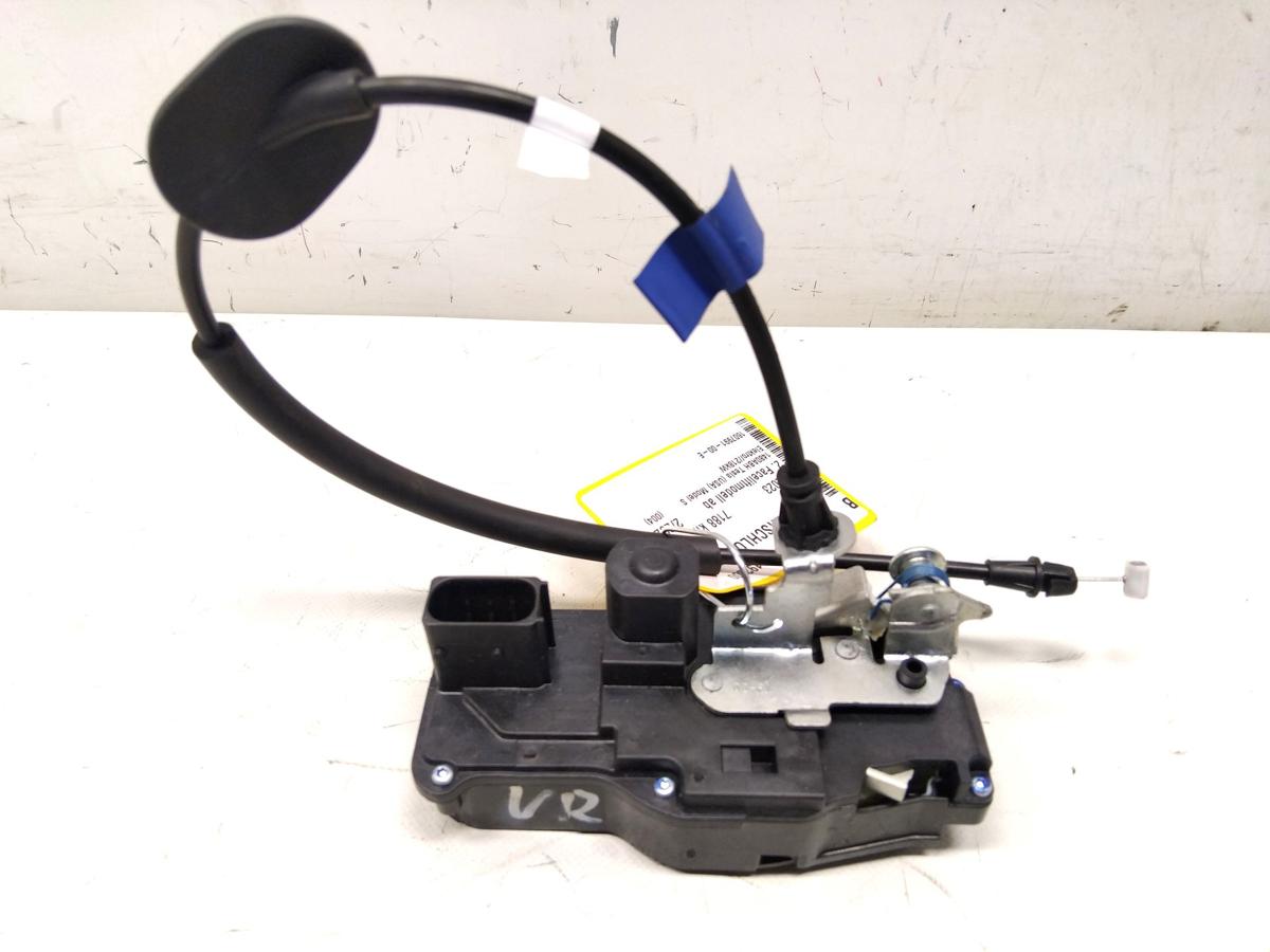 Tesla Model S Facelift original T&uuml;rschlo&szlig; vorn rechts Bj.2023