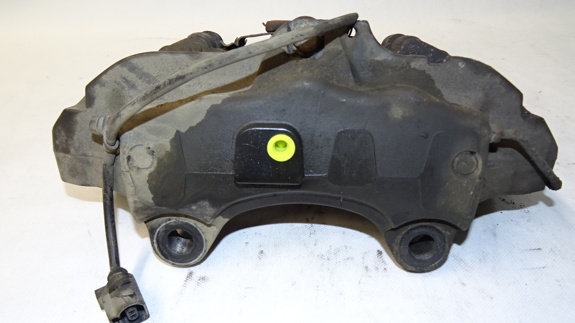 Bremssattel vorn links VW Touareg 7L Bj: 2004 5.0TDI V10 230kw *BLE* Brembo