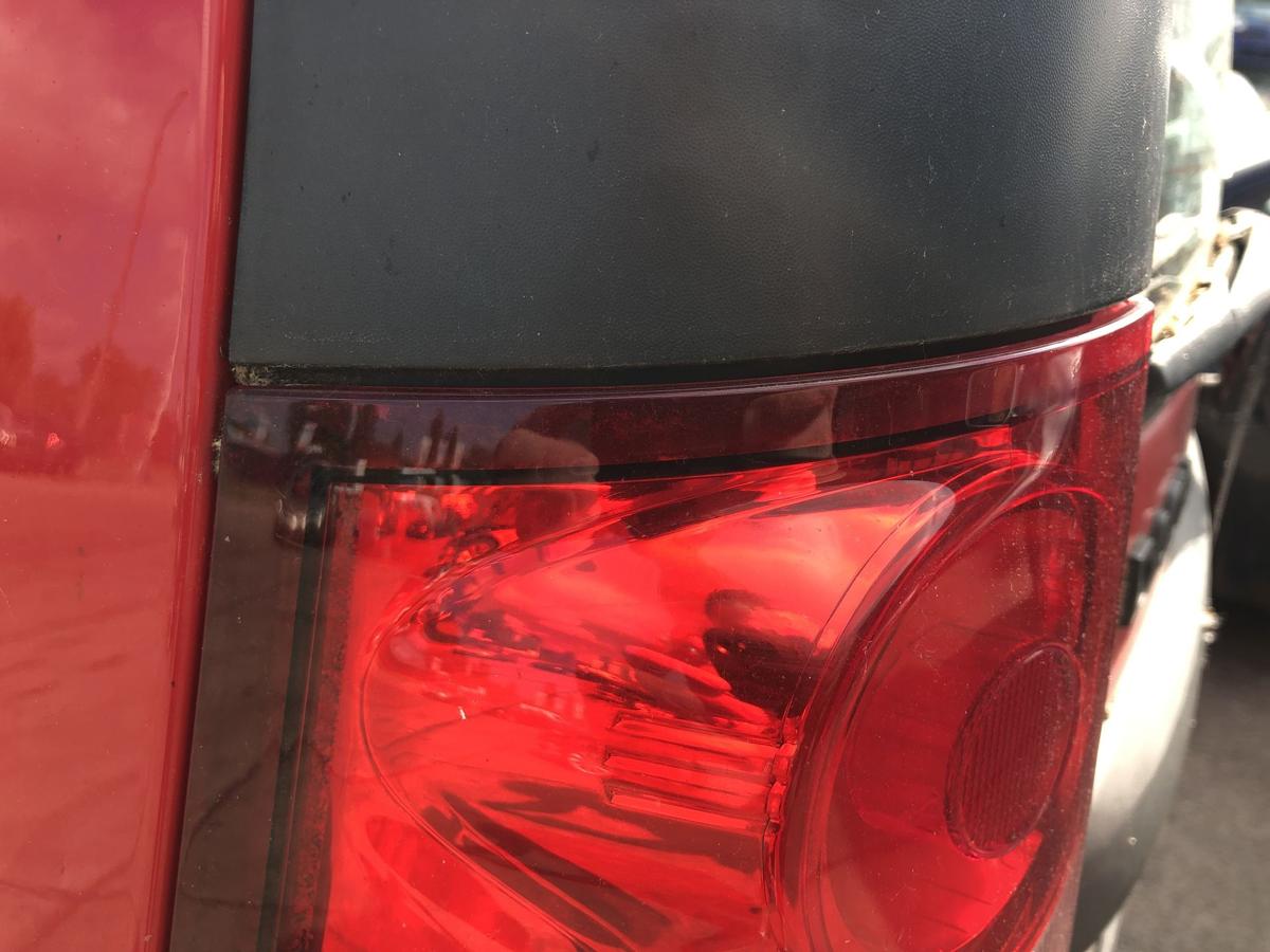 Dacia Logan MCV R&uuml;ckleuchte links R&uuml;cklicht Heckleuchte Kombi