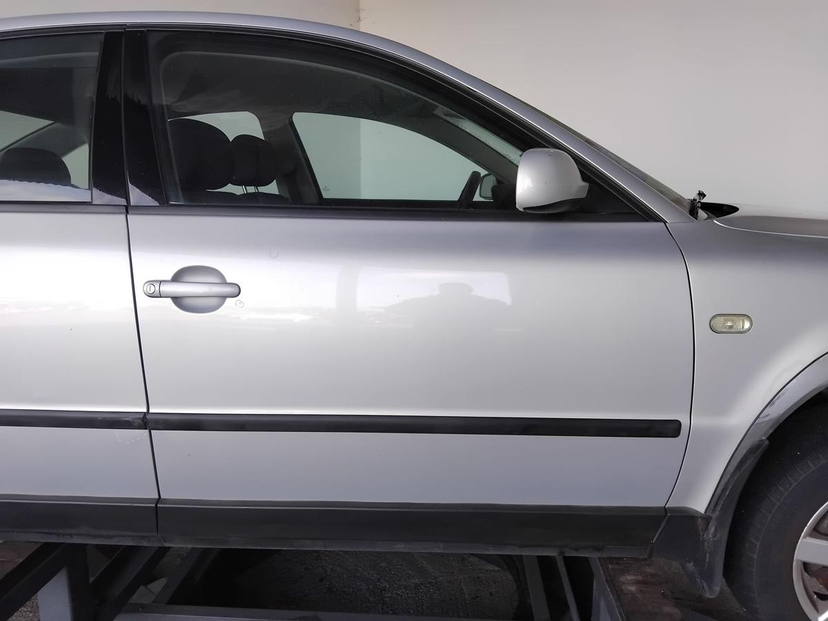 VW Passat 3B T&uuml;r vorn rechts Beifahrert&uuml;r satinsilbermetallic LB7Z BJ1999