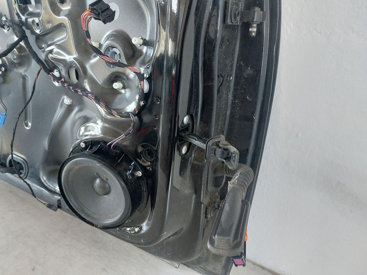 VW Polo 6R T&uuml;r vorn links Fahrert&uuml;r f&uuml;r 3 t&uuml;rer L041 Brillantschwarz Besch&auml;digt