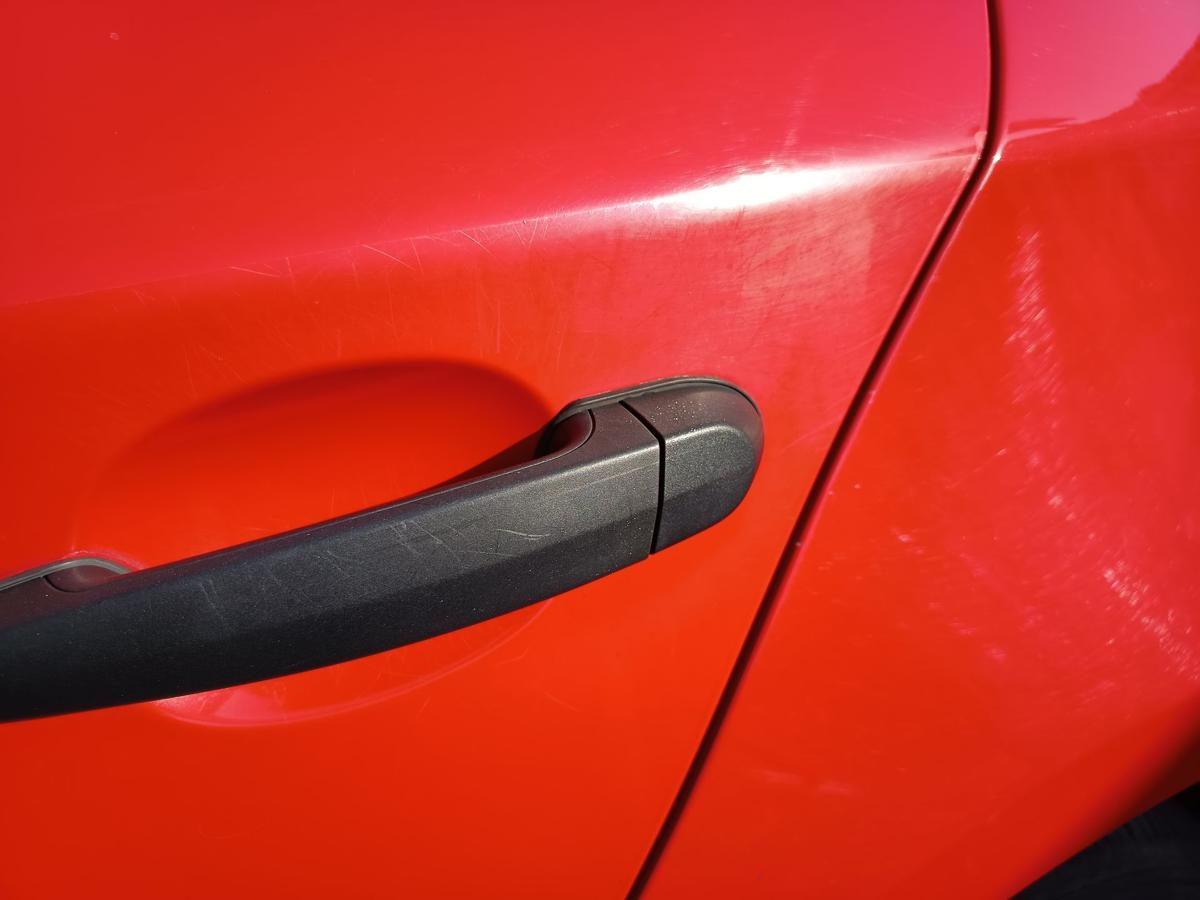 BMW E87 original T&uuml;r hinten links Fond 438 Japanrot Fahrerseite Bj 2005