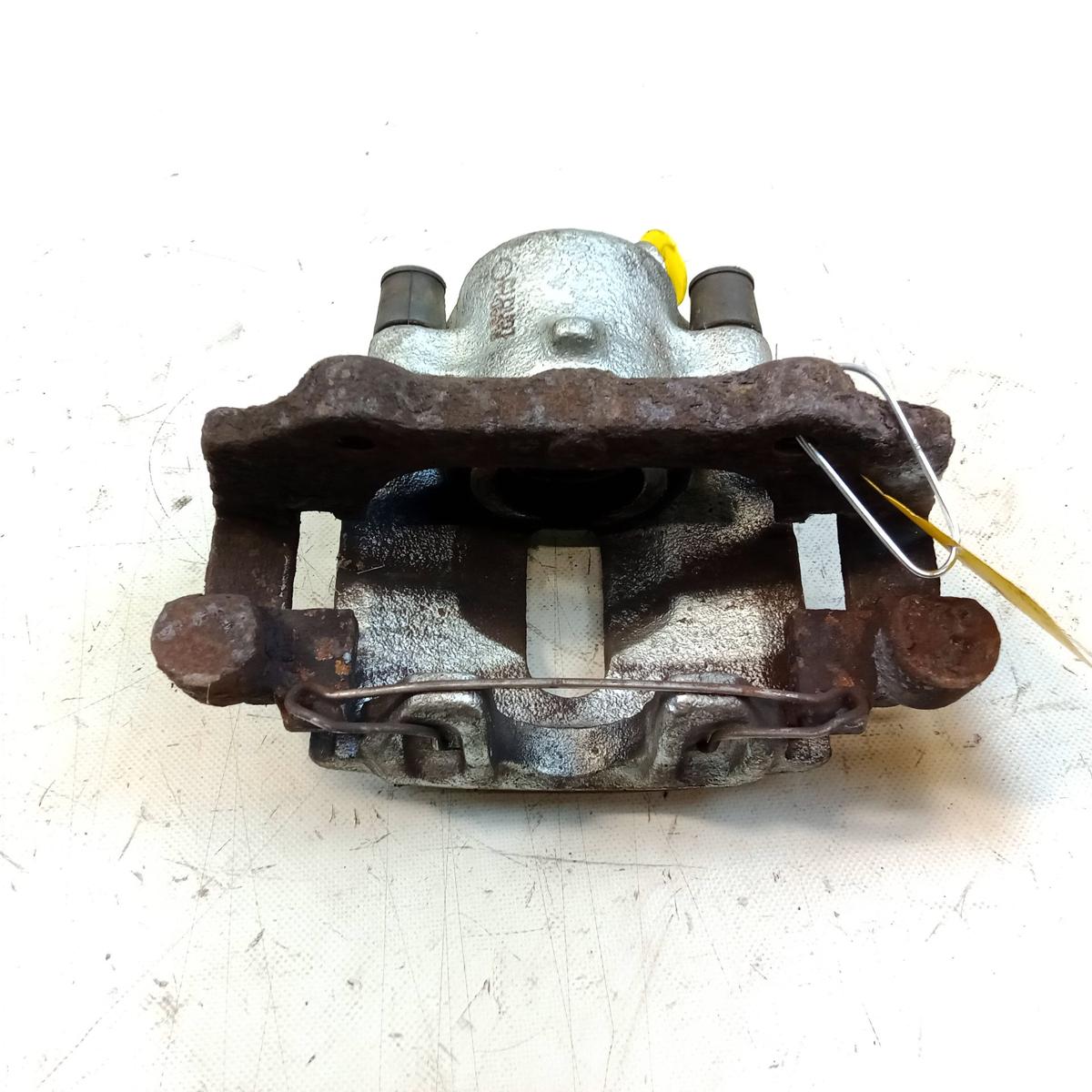 Volvo V70 S70 Bremssattel Vorderachse rechts mit Bremssatteltr&auml;ger Bj.1999