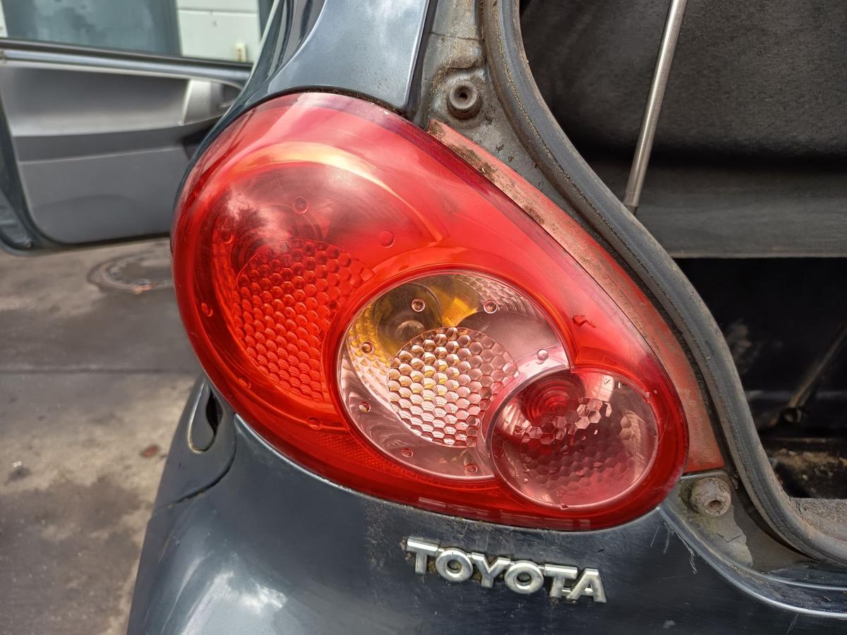 Toyota Aygo I original R&uuml;ckleuchte links Heckschlusslicht Bj 2005