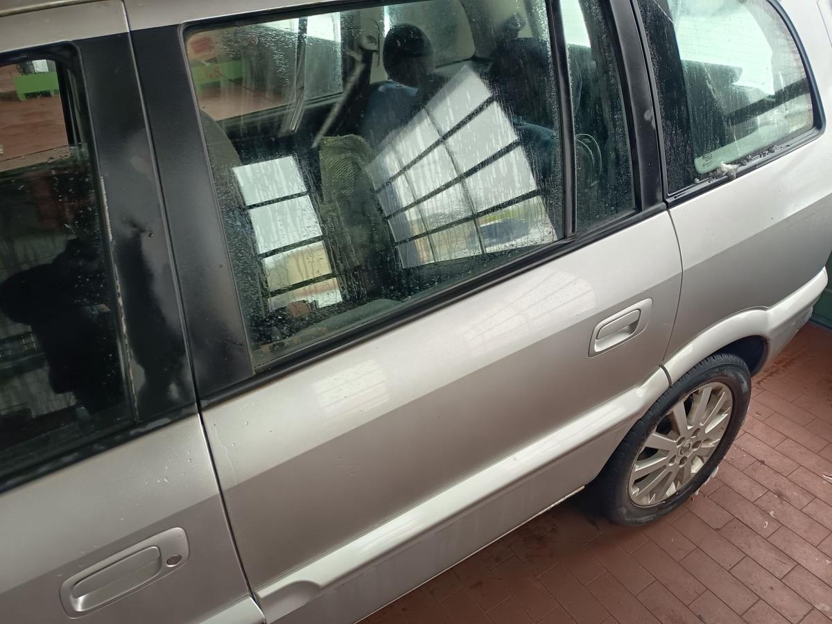 Opel Zafira A original T&uuml;r hinten links Fond Z157 Starsilber Bj 2005