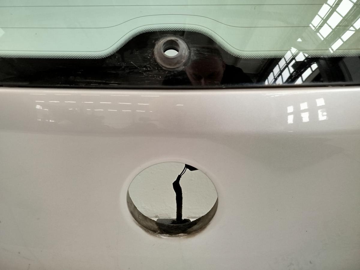 VW Polo 6R Heckklappe Kofferklappe Kofferraumdeckel Heckscheibe LA7W silber
