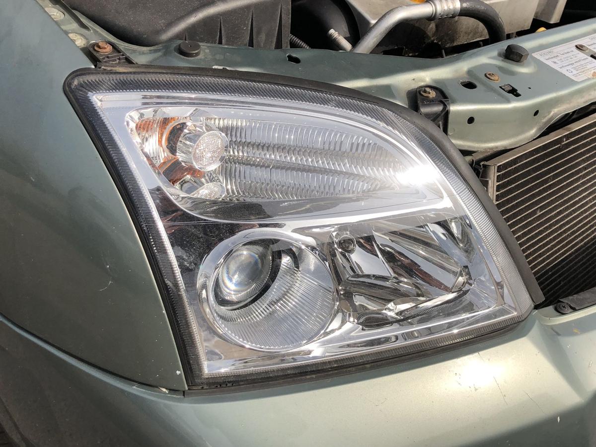 Opel Signum F48 Hella Scheinwerfer rechts Xenon Frontscheinwerfer Hella bis 2005