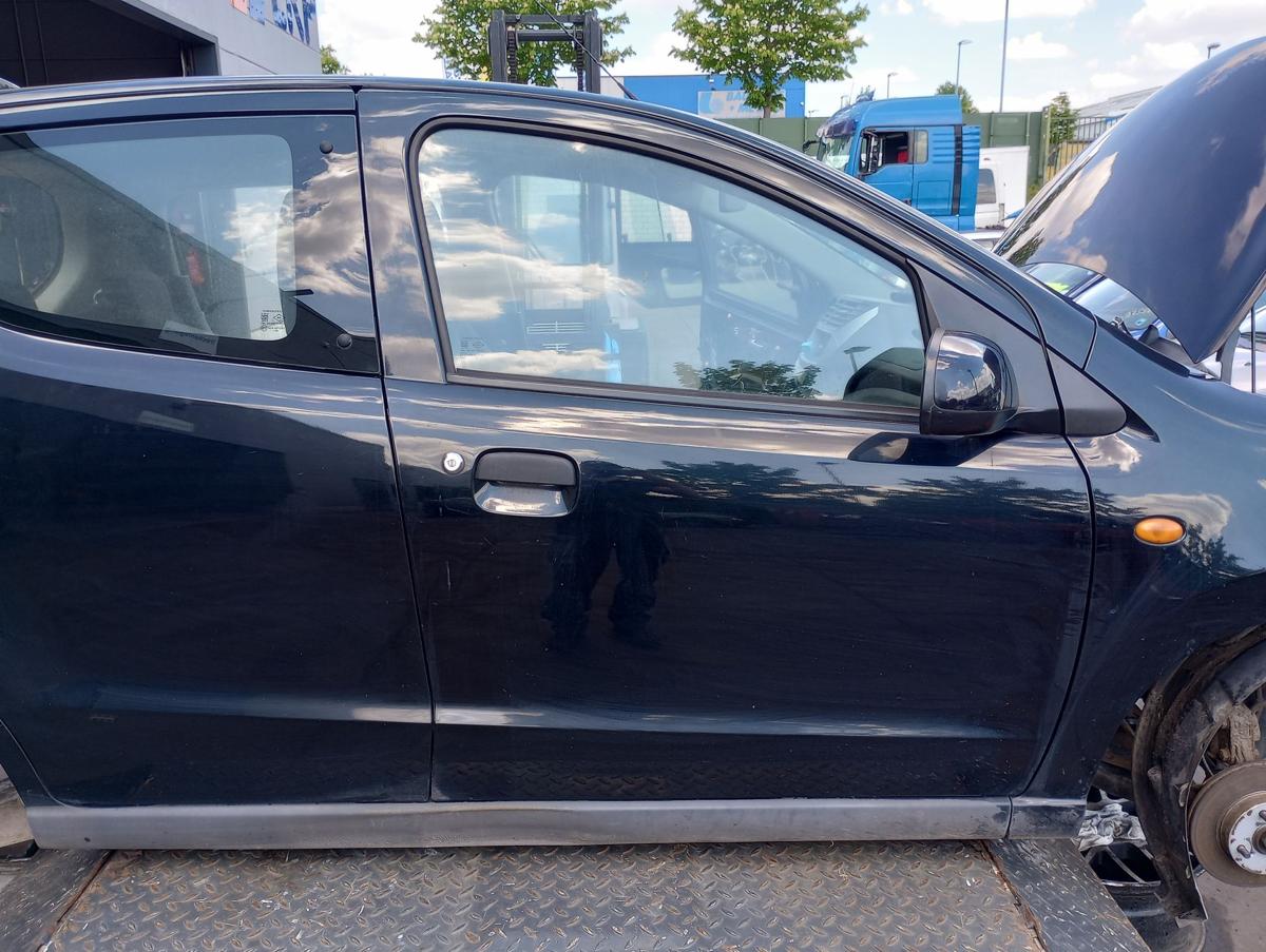 Suzuki Alto VII orig Rohtür vorn rechts Beifahrer ZAM Mitternachtsschwarz Bj 09