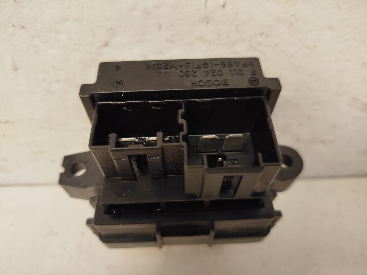 Opel Astra J Caravan Vorwiderstand Gebläsemotor Gebläseregler Klimaautomatik