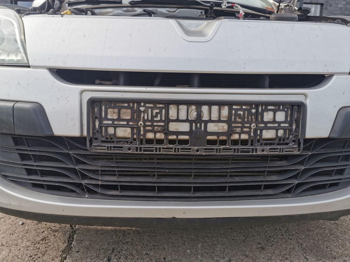 Renault Megane III Z Stossfänger Stossstange Bumper vorn TED69 GREY
