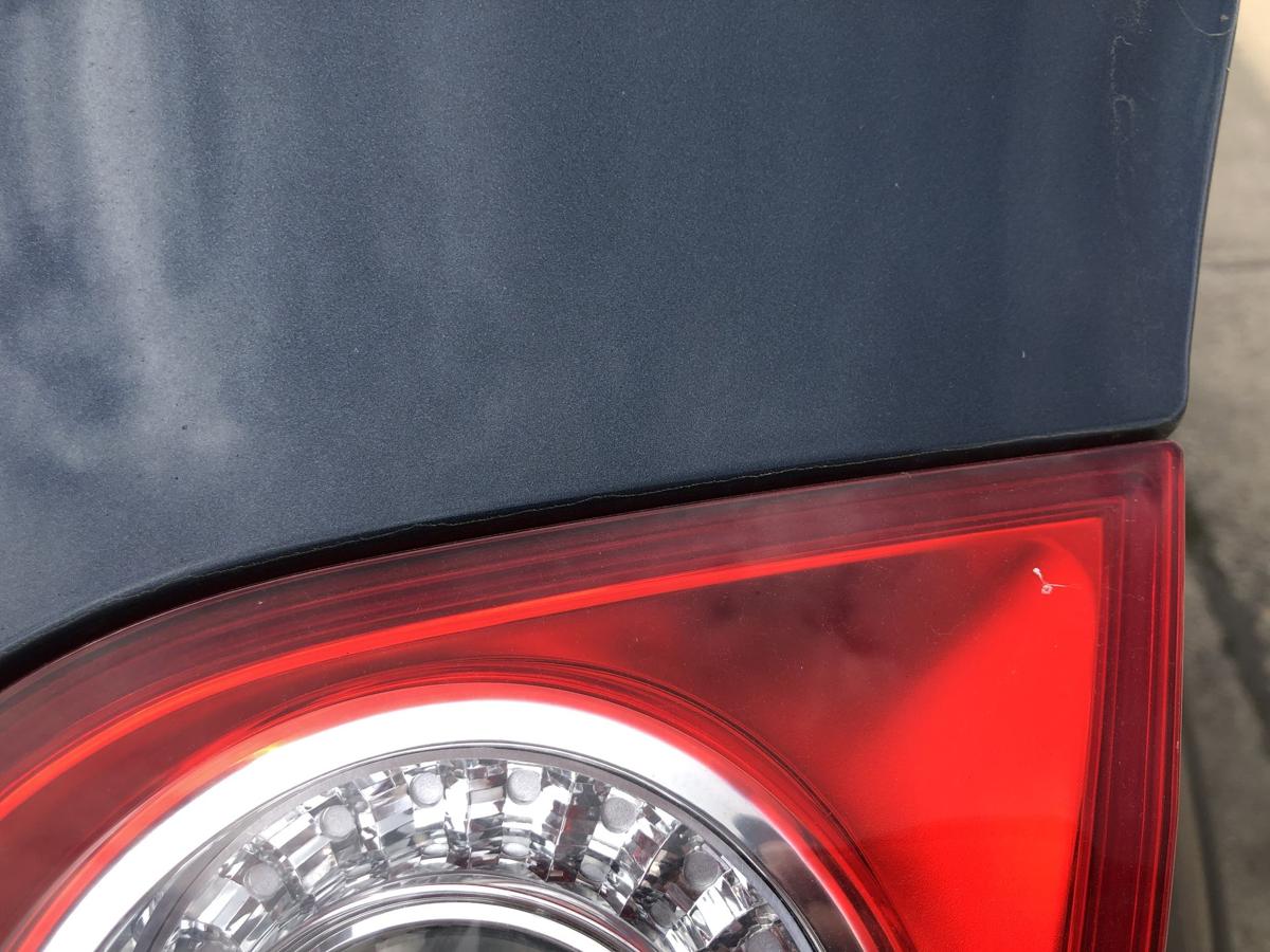 VW Passat 3C B6 R&uuml;ckleuchte innen rechts R&uuml;cklicht Heckklappe Limousine