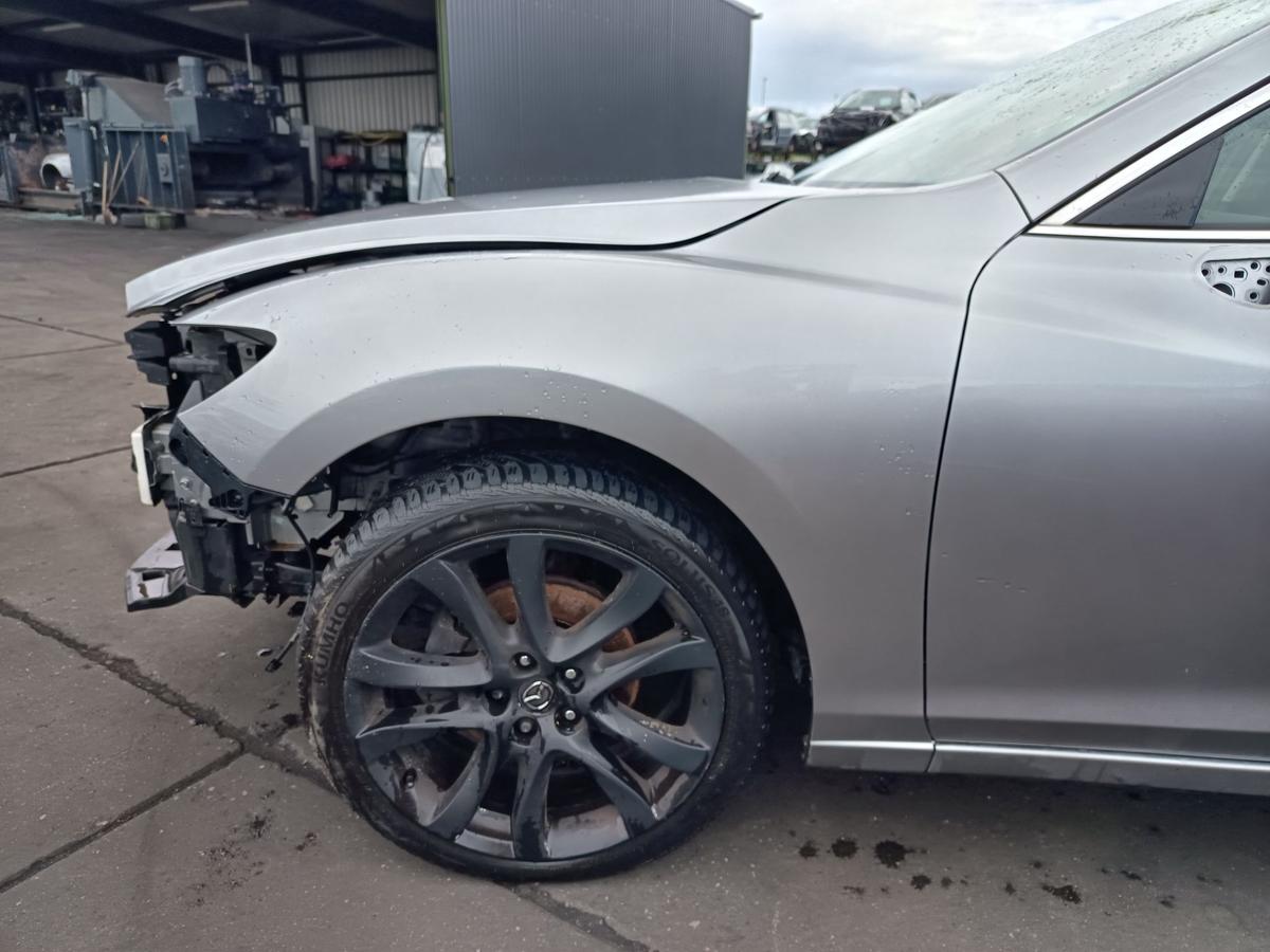 Mazda 6 GJ orig Kotflügel links 38P Silber met Bj 2015