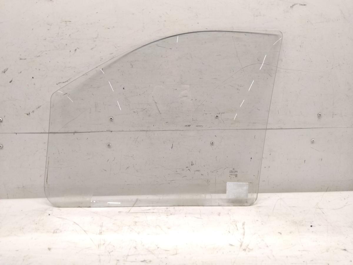 Mercedes Benz Vito 639 T&uuml;rscheibe vorn rechts Klarglas Bj.2004