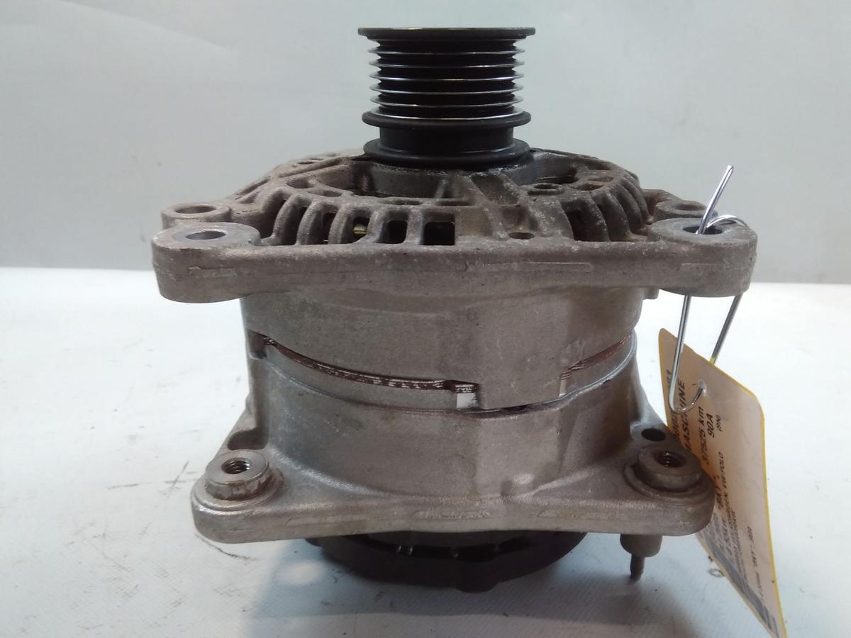 VW Polo 9N3 orig Lichtmaschine Generator 037903025M BOSCH 1.4 55kw BKY BJ2006