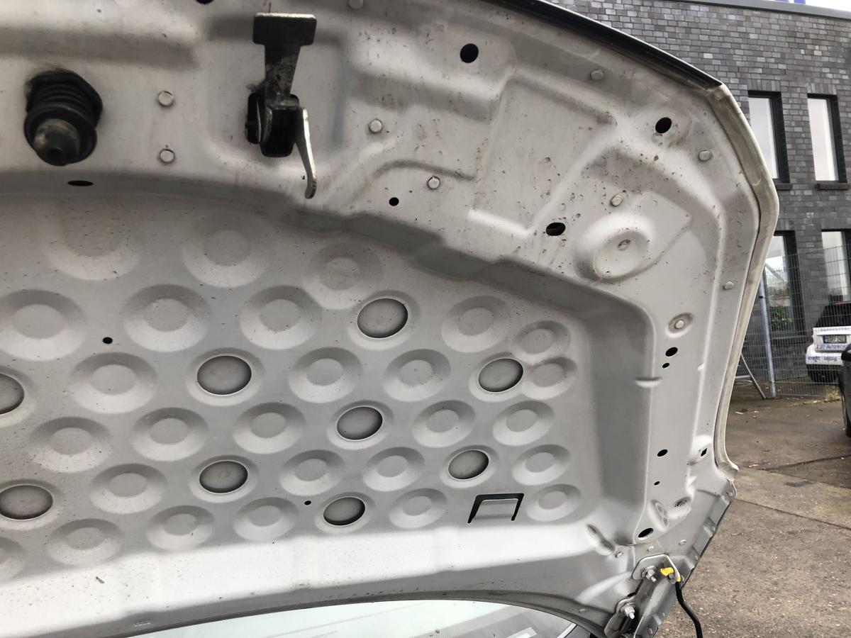 Opel Corsa D 06-14 Motorhaube Bonnet Deckel vorn Haube Casablancaweiss beklebt