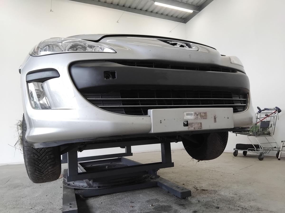 Peugeot 308 I original Sto&szlig;stange Sto&szlig;f&auml;nger vorn aschgraumetallic ETS BJ2009