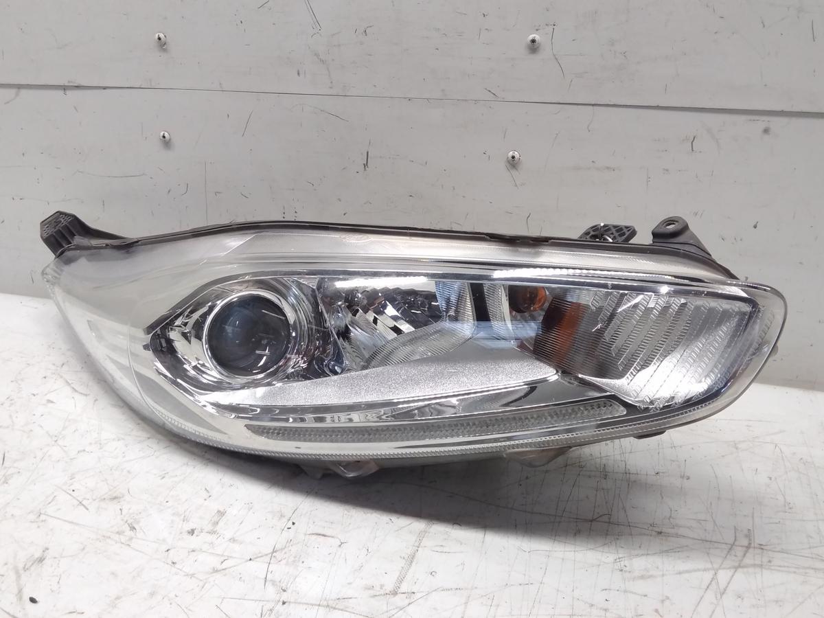 Ford Fiesta JA8 orig Scheinwerfer rechts Halogen mit LED Tagfahrlicht BJ2016