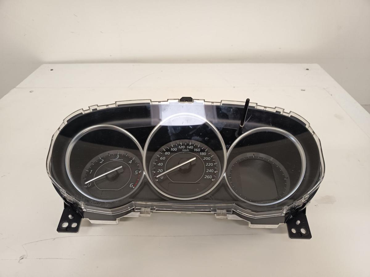 Mazda 6 GJ orig Kombiinstrument Tacho Diesel 2,2l 110kW 186Tkm Bj 2015