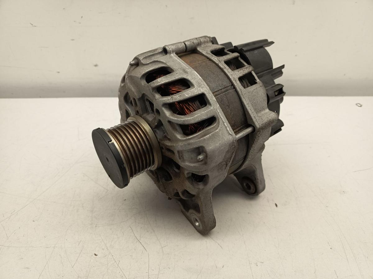Dacia Sandero II original Lichtmaschine 0.9l 66kW Benzin 120A Bj 2020