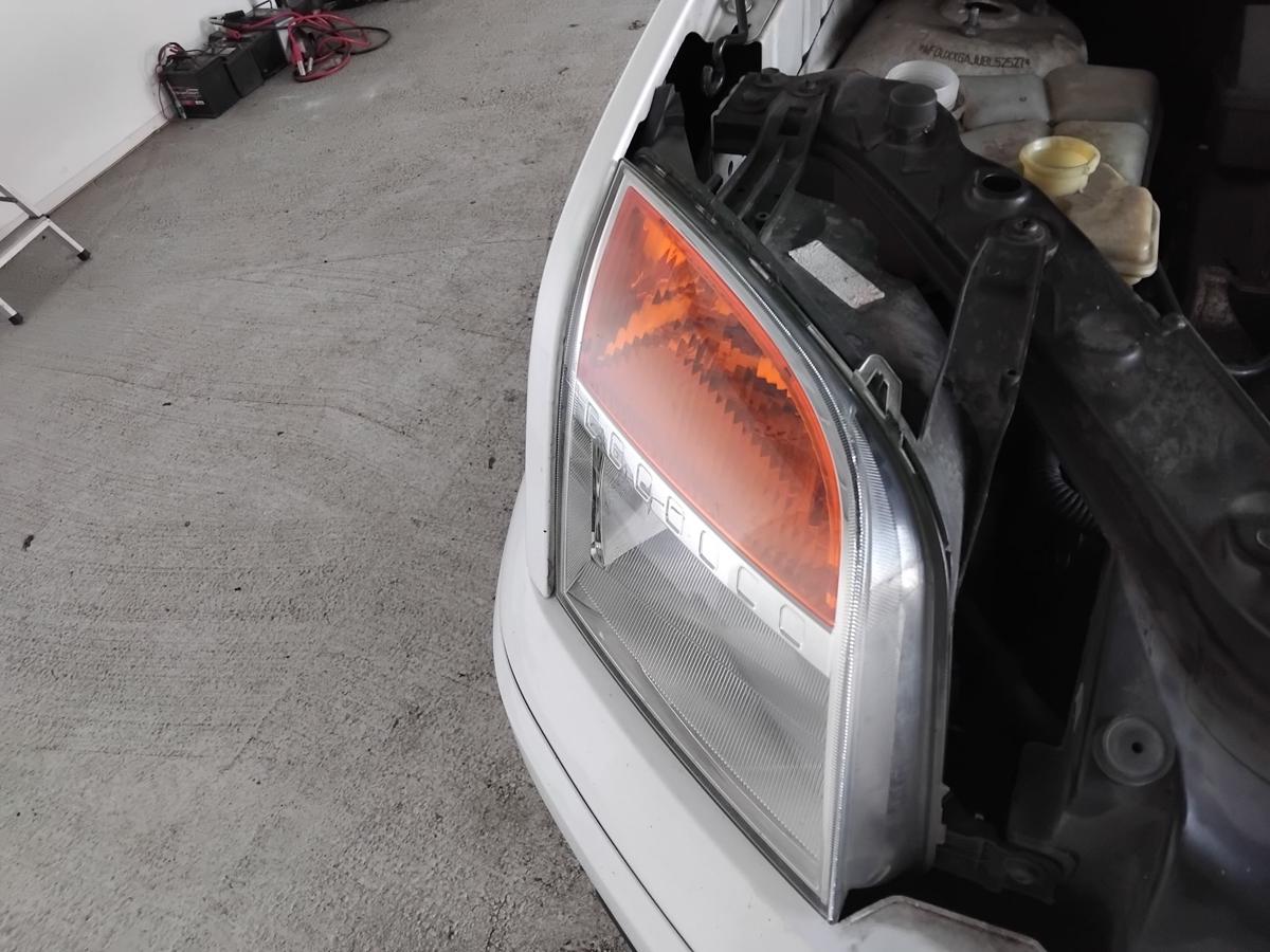 Ford Fusion JU2 original Scheinwerfer rechts Facelift Halogen mit LWR BJ2011
