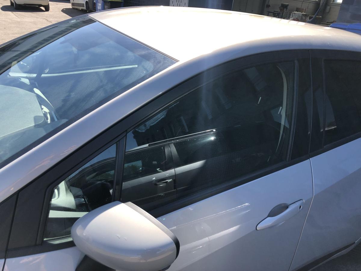 Nissan Micra K14 Tür vorn links Fahrertür im Rohbau KNV Warm Silver Met